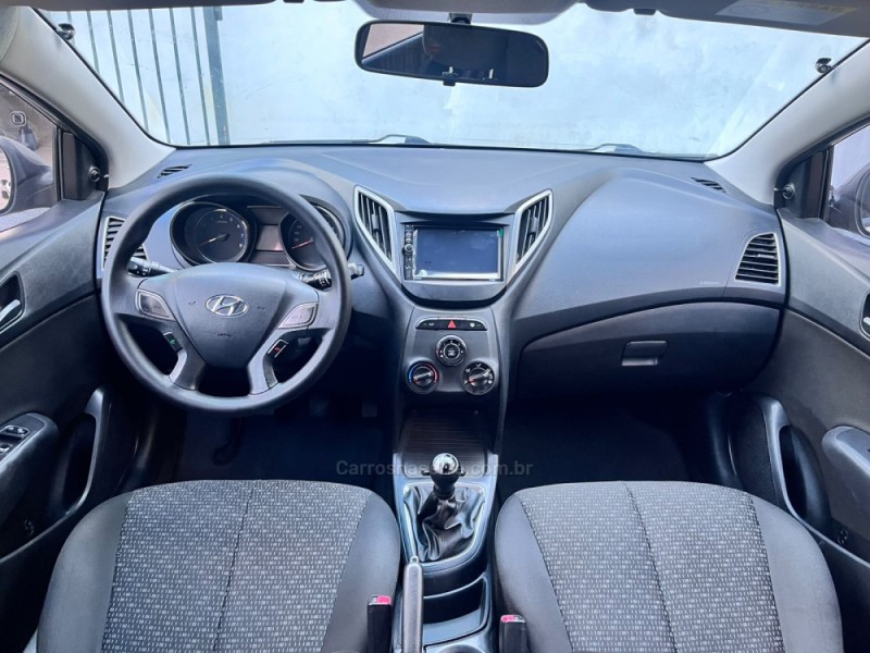 HB20 1.0 COMFORT 16V FLEX 4P MANUAL - 2017 - NOVO HAMBURGO