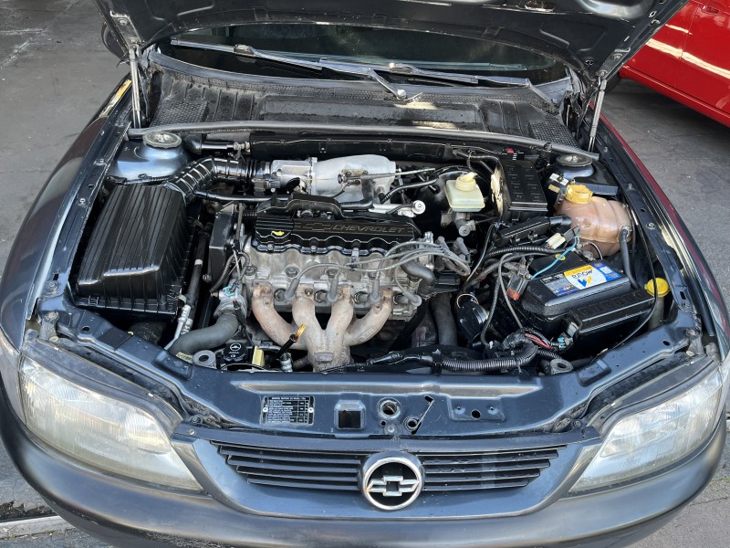 VECTRA 2.0 MPFI GLS 8V GASOLINA 4P MANUAL - 1997 - CAXIAS DO SUL
