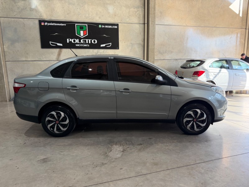 SIENA 1.4 MPI ATTRACTIVE 8V FLEX 4P MANUAL - 2015 - CAXIAS DO SUL