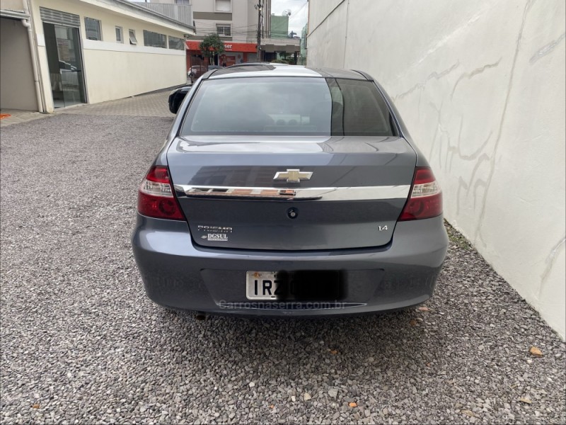 PRISMA 1.4 MPFI LT 8V FLEX 4P MANUAL - 2012 - CAXIAS DO SUL