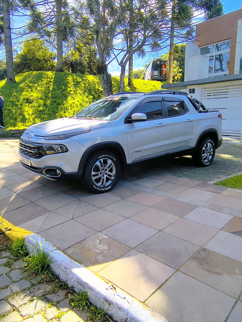 TORO 2.0 16V TURBO DIESEL FREEDOM 4WD AT9 AUTOMÁTICO - 2018 - FARROUPILHA