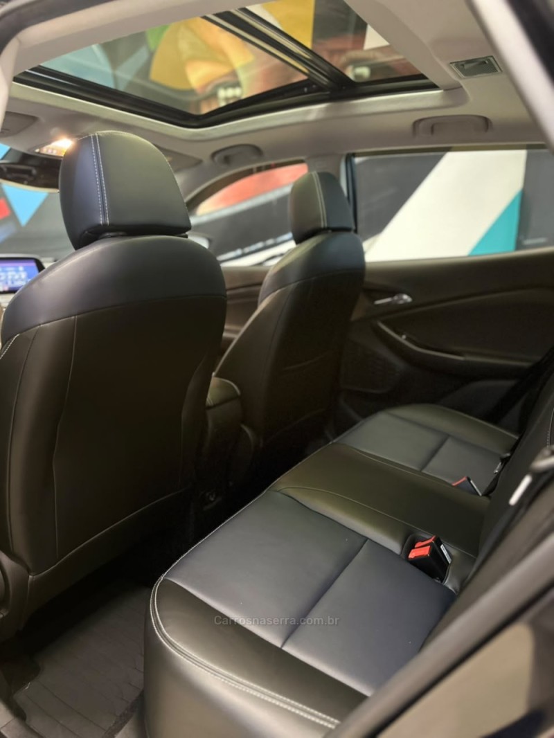 TRACKER 1.2 12V PREMIER TURBO FLEX 4P AUTOMÁTICO - 2022 - NOVO HAMBURGO