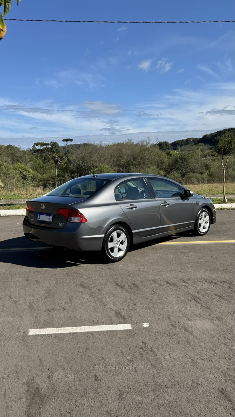 CIVIC 1.8 LXS 16V FLEX 4P MANUAL - 2010 - CARLOS BARBOSA