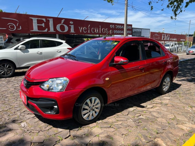 ETIOS 1.5 XS SEDAN 16V FLEX 4P AUTOMÁTICO