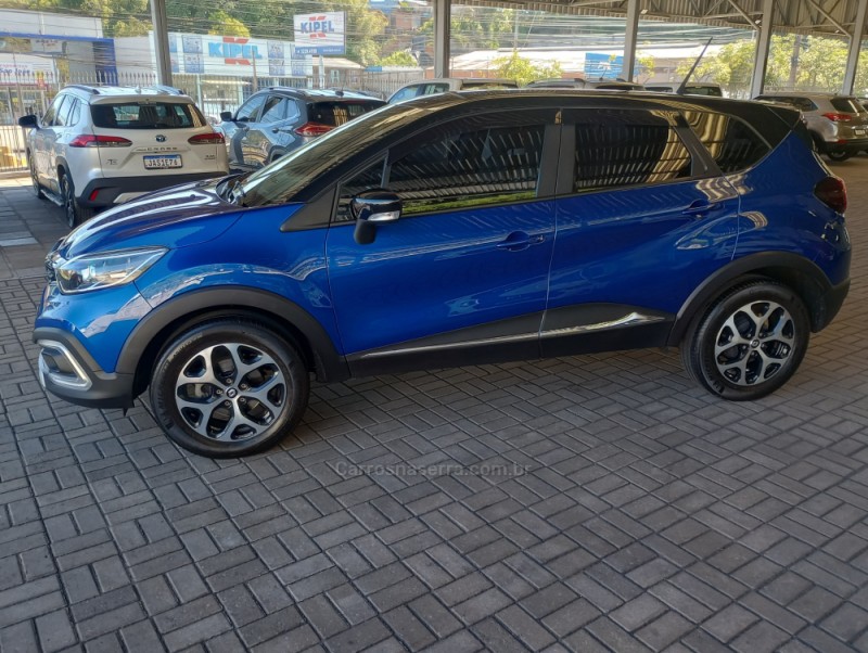 CAPTUR 1.3 INTENSE TURBO 16V FLEX 5P AUTOMÁTICO - 2022 - CAXIAS DO SUL