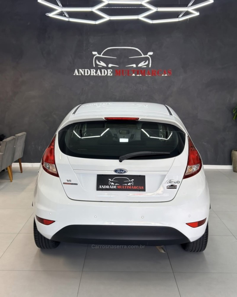 FIESTA 1.6 SE HATCH 16V FLEX 4P AUTOMÁTICO - 2014 - CAXIAS DO SUL