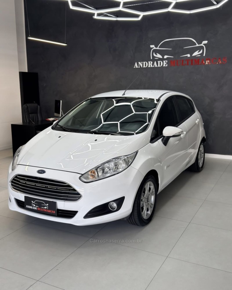 FIESTA 1.6 SE HATCH 16V FLEX 4P AUTOMÁTICO - 2014 - CAXIAS DO SUL