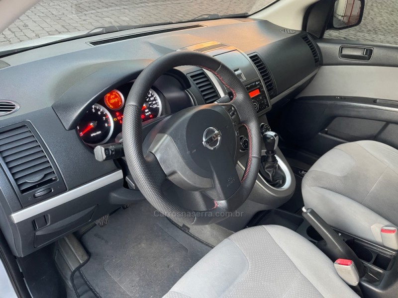 SENTRA 2.0 16V FLEX 4P MANUAL - 2011 - FARROUPILHA