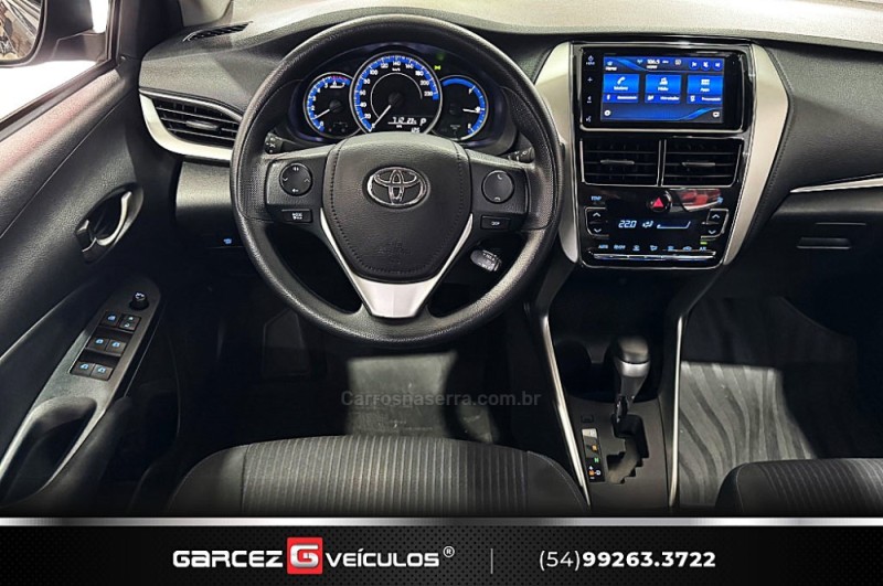 YARIS 1.5 16V FLEX SEDAN XL PLUS TECH MULTIDRIVE3 - 2022 - BENTO GONçALVES