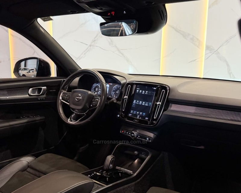 XC 40 2.0 T5 GASOLINA R-DESIGN AWD GEARTRONIC - 2019 - GARIBALDI
