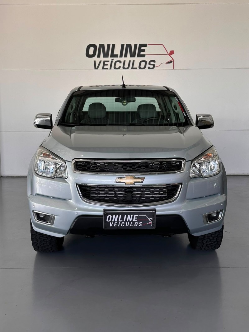 S10 2.8 LT 4X2 CD 16V TURBO DIESEL 4P MANUAL - 2013 - FARROUPILHA