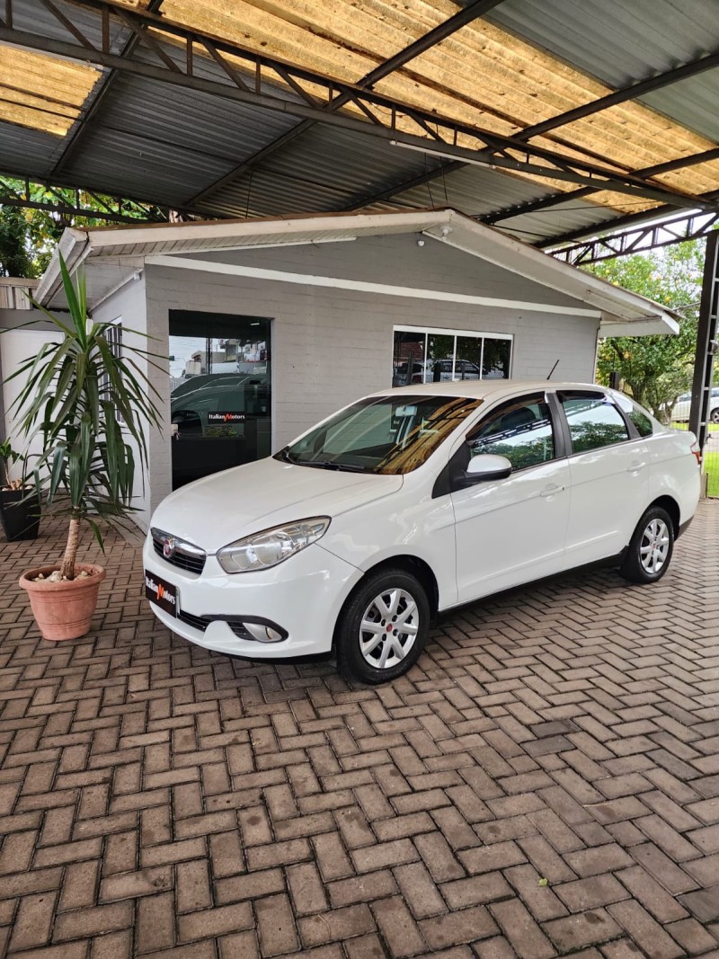grand siena 1.4 mpi 8v tetrafuel 4p manual 2014 caxias do sul