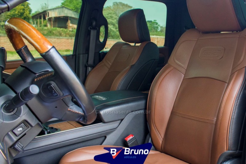 3500 LARAMIE 6.7 LONGHORN CD 4X4 TURBO DIESEL 4P AUTOMÁTICA - 2022 - PALMEIRA DAS MISSõES