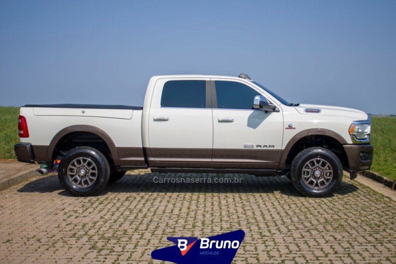 3500 LARAMIE 6.7 LONGHORN CD 4X4 TURBO DIESEL 4P AUTOMÁTICA - 2022 - PALMEIRA DAS MISSõES