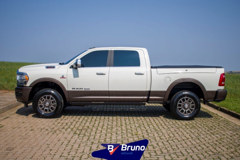 3500 LARAMIE 6.7 LONGHORN CD 4X4 TURBO DIESEL 4P AUTOMÁTICA - 2022 - PALMEIRA DAS MISSõES