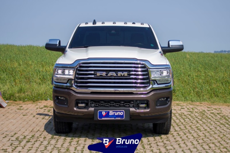 3500 LARAMIE 6.7 LONGHORN CD 4X4 TURBO DIESEL 4P AUTOMÁTICA - 2022 - PALMEIRA DAS MISSõES