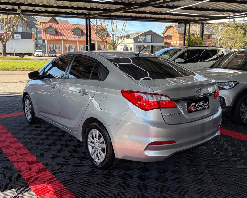 HB20S 1.0 COMFORT 12V FLEX 4P MANUAL - 2016 - CANELA