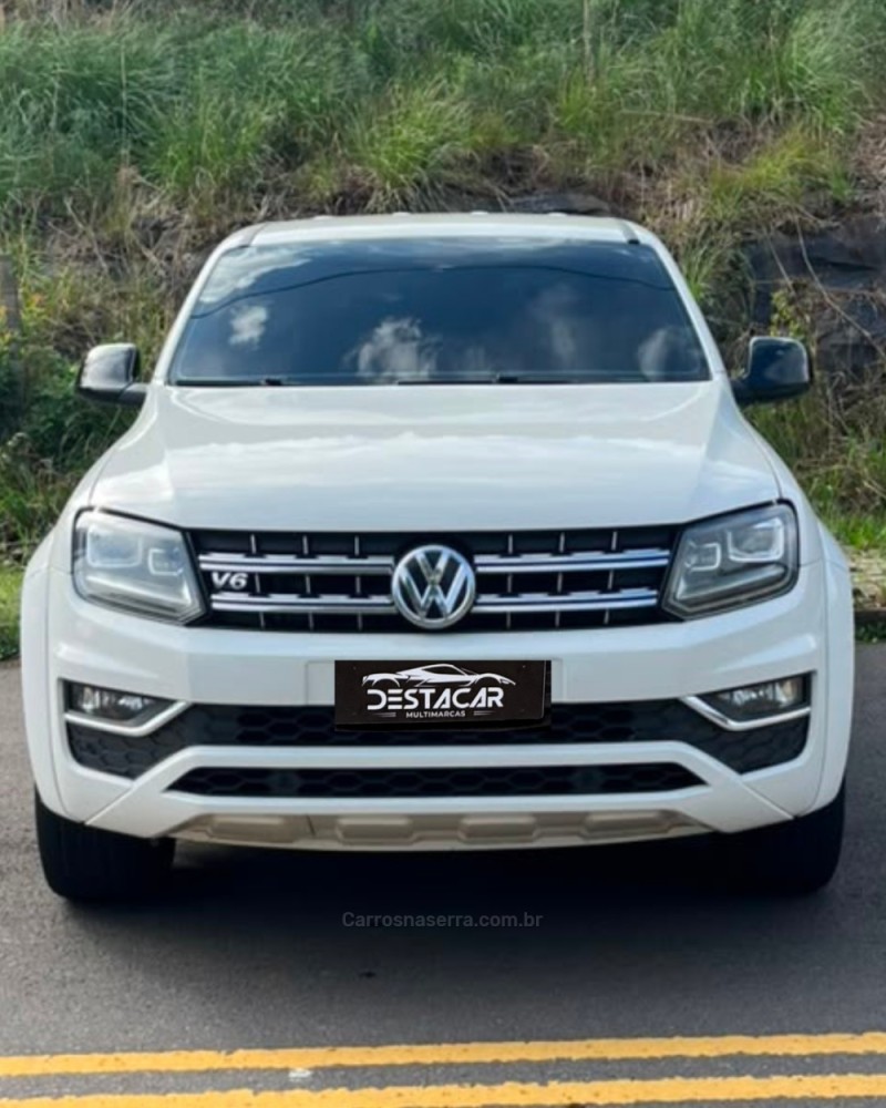 AMAROK 3.0 V6 TDI HIGHLINE CD DIESEL 4MOTION AUTOMÁTICO - 2022 - CAXIAS DO SUL