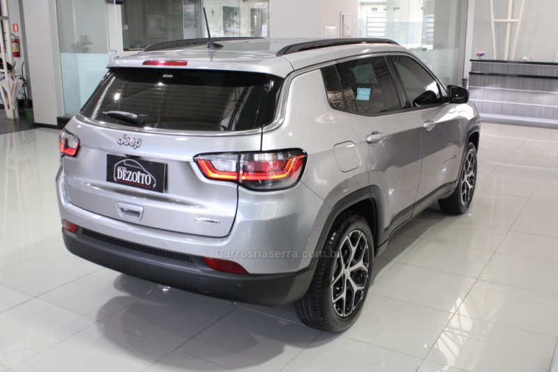 COMPASS 1.3 LONGITUDE T270 16V TURBO FLEX 4P AUTOMÁTICO - 2025 - CAXIAS DO SUL