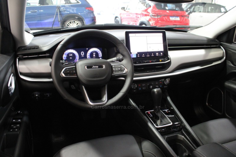 COMPASS 1.3 LONGITUDE T270 16V TURBO FLEX 4P AUTOMÁTICO - 2025 - CAXIAS DO SUL