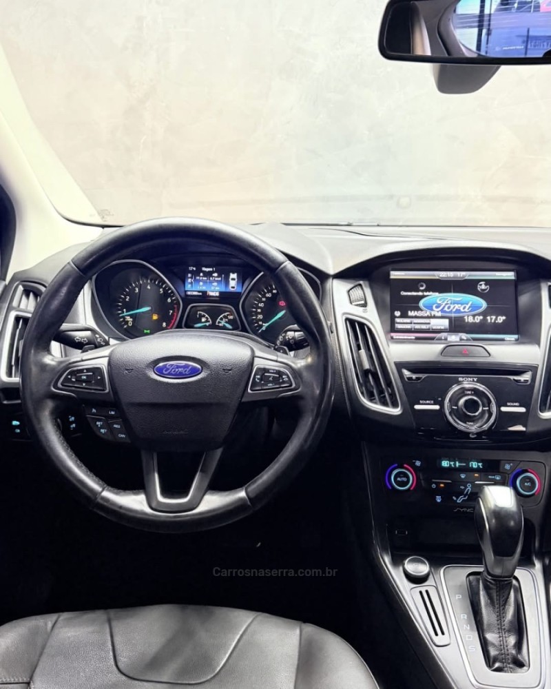 FOCUS 2.0 TITANIUM HATCH 16V FLEX 4P AUTOMÁTICO - 2016 - CAXIAS DO SUL