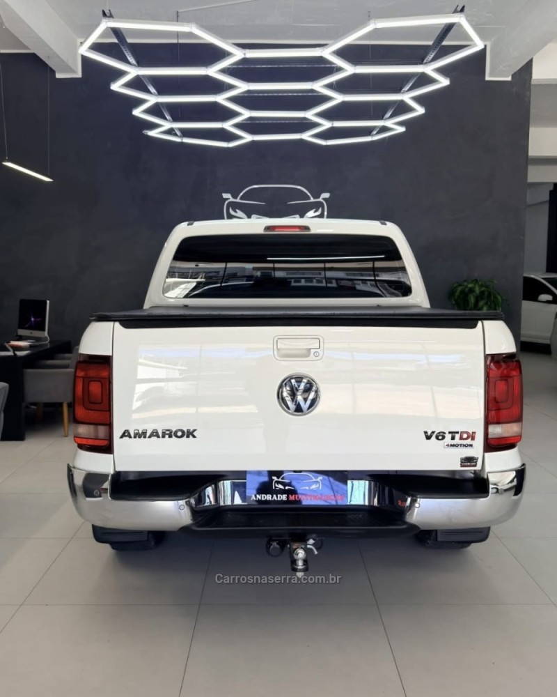 AMAROK 3.0 V6 TDI HIGHLINE CD DIESEL 4MOTION AUTOMÁTICO - 2018 - CAXIAS DO SUL