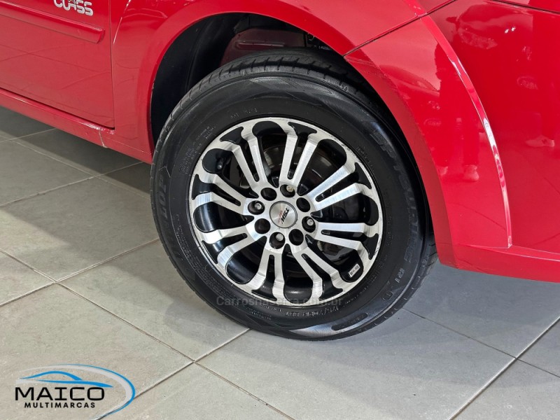 FIESTA 1.6 MPI CLASS SEDAN 8V FLEX 4P MANUAL - 2009 - NOVO HAMBURGO
