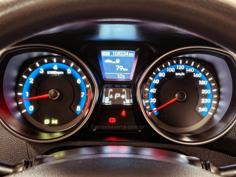 I30 1.8 MPI 16V GASOLINA 4P AUTOMATICO - 2015 - NOVA PRATA