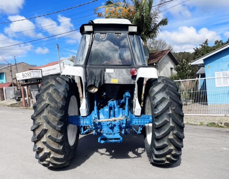 TRATOR 7610  - 1979 - CAXIAS DO SUL