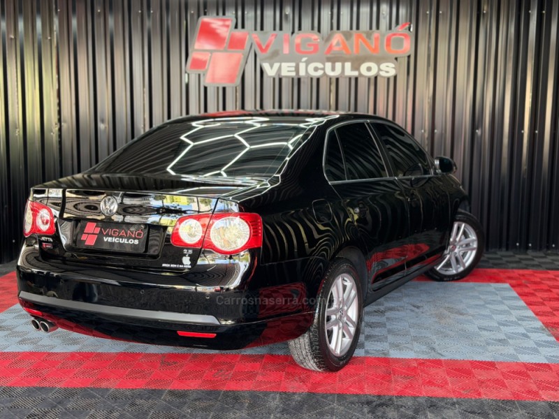 JETTA 2.5 I 20V 150CV GASOLINA 4P TIPTRONIC - 2009 - CAXIAS DO SUL