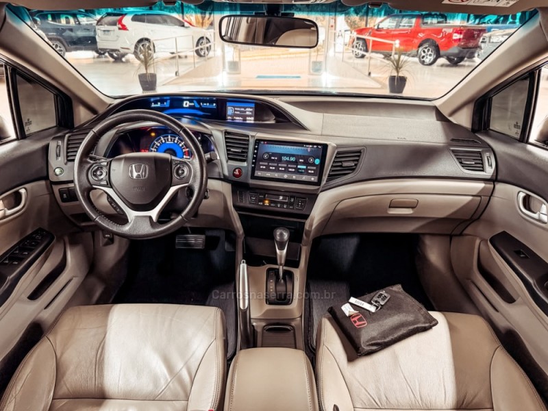CIVIC 2.0 LXR 16V FLEX 4P AUTOMÁTICO - 2016 - NOVA PRATA
