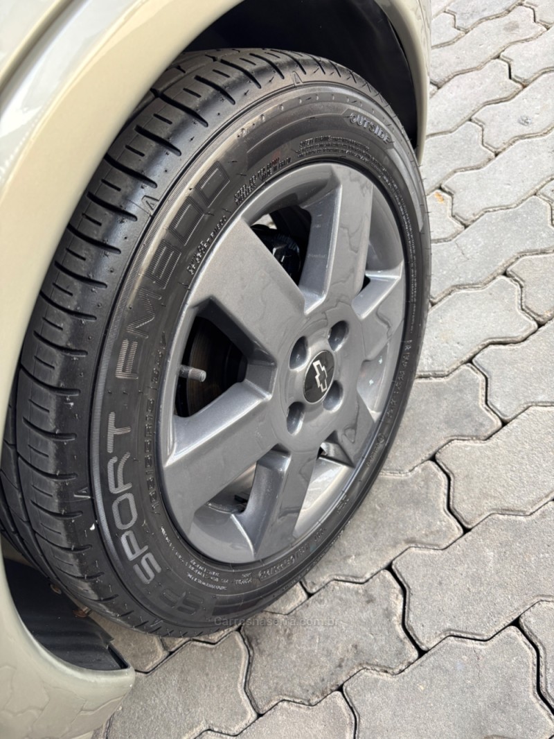 CORSA 1.0 MPFI PREMIUM 8V FLEX 4P MANUAL - 2010 - HARMONIA