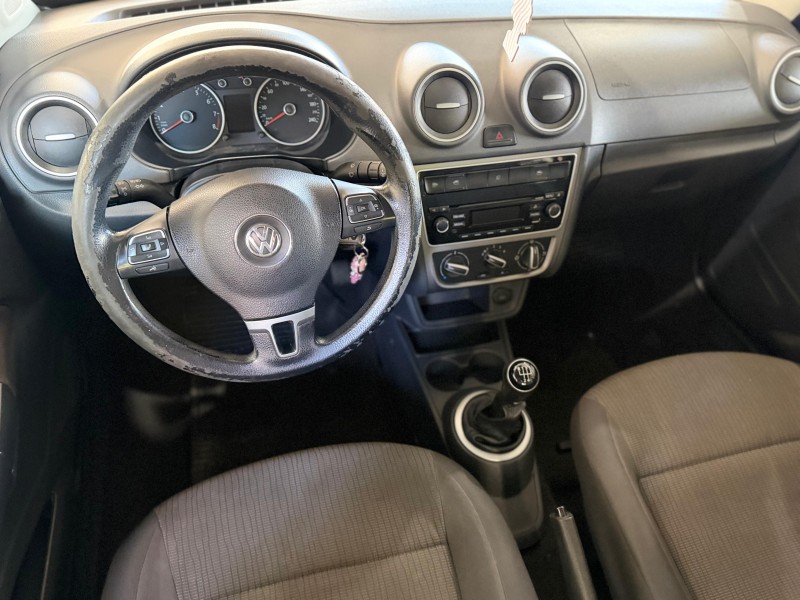 VOYAGE 1.6 MI TREND 8V FLEX 4P MANUAL - 2014 - CAXIAS DO SUL