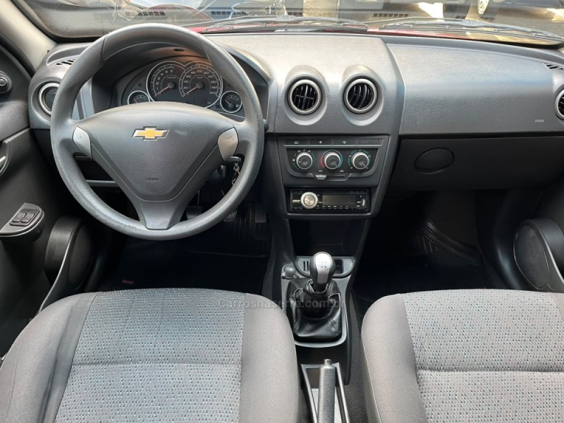 CELTA 1.0 MPFI LT 8V FLEX 4P MANUAL - 2015 - FELIZ
