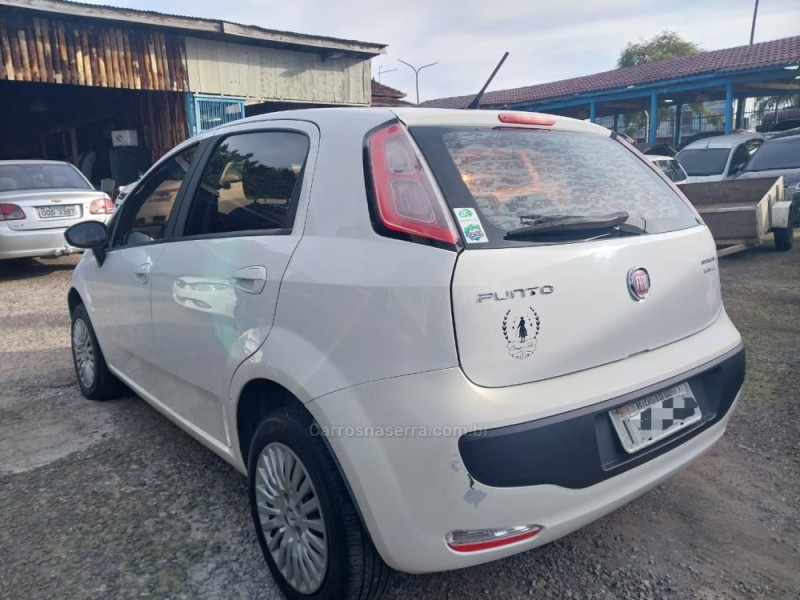 PUNTO 1.4 ATTRACTIVE 8V FLEX 4P MANUAL - 2013 - CAXIAS DO SUL