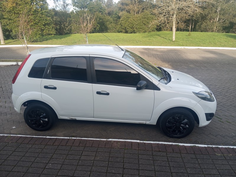 FIESTA 1.0 MPI 8V GASOLINA 4P MANUAL - 2013 - CAXIAS DO SUL