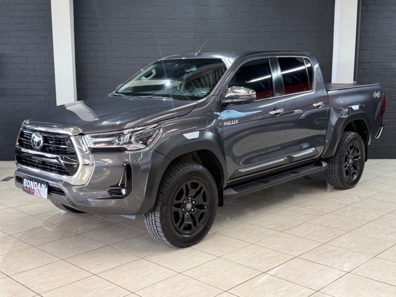 hilux 2.8 srx limited 4x4 cd 16v diesel 4p automatico 2023 farroupilha