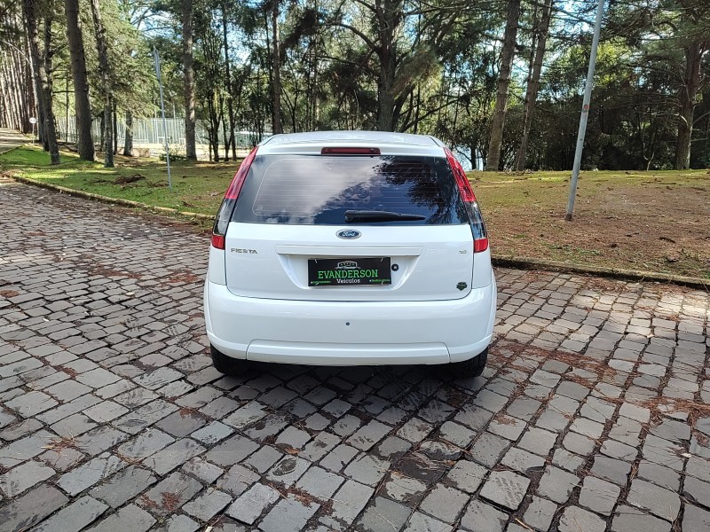 FIESTA 1.6 ROCAM HATCH 8V FLEX 4P MANUAL - 2014 - CAXIAS DO SUL