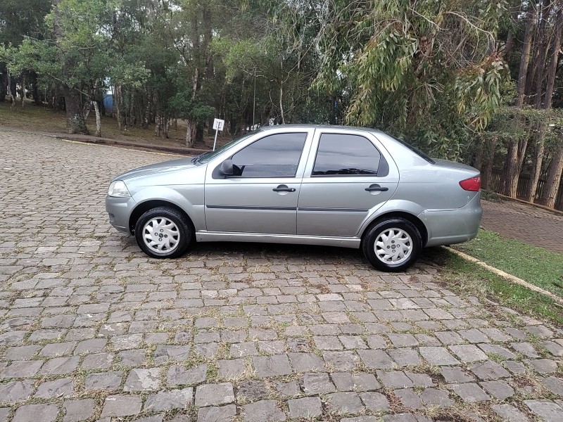SIENA 1.4 MPI EL 8V FLEX 4P MANUAL - 2013 - CAXIAS DO SUL