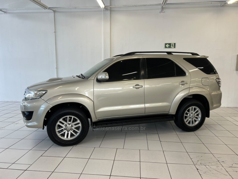 HILUX SW4 3.0 SRV 4X4 16V TURBO INTERCOOLER DIESEL 4P AUTOMÁTICO - 2014 - BENTO GONçALVES