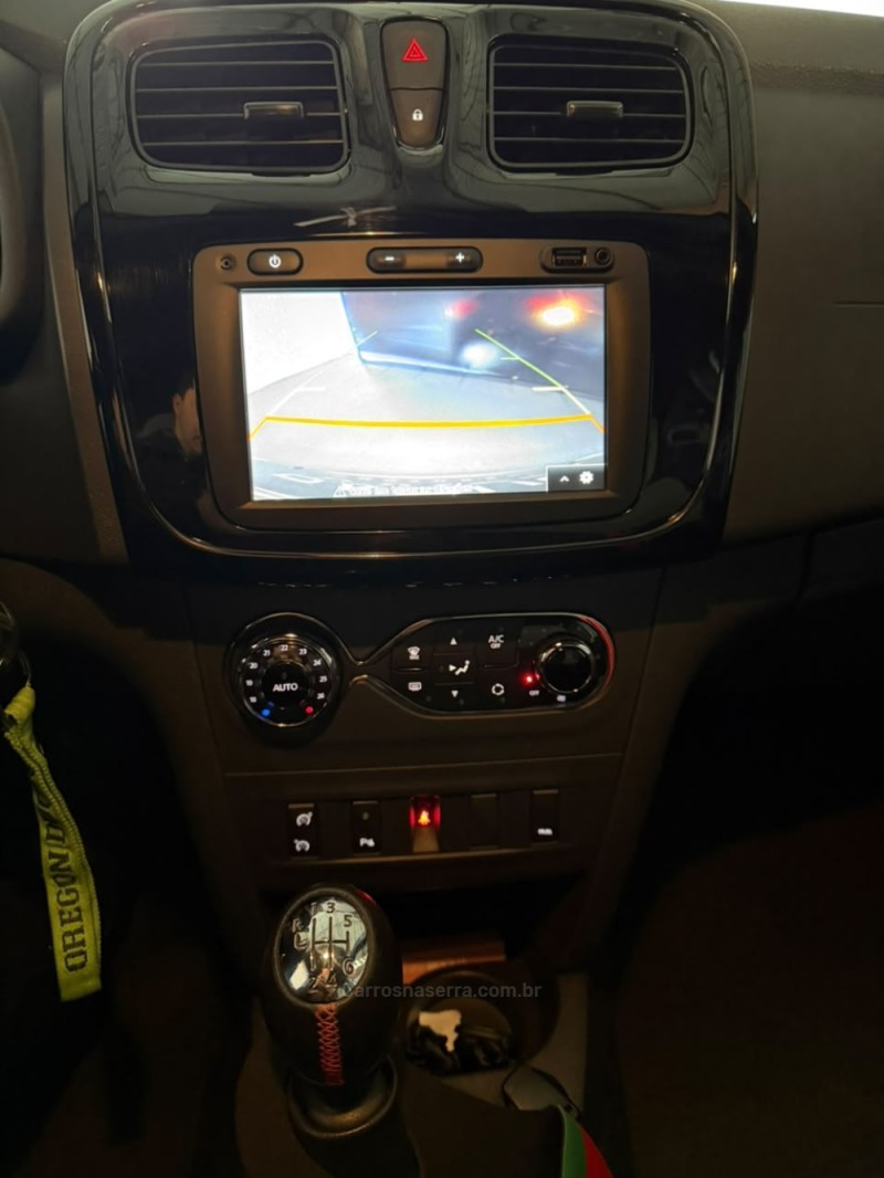SANDERO 2.0 RS 16V FLEX 4P MANUAL - 2021 - CAXIAS DO SUL