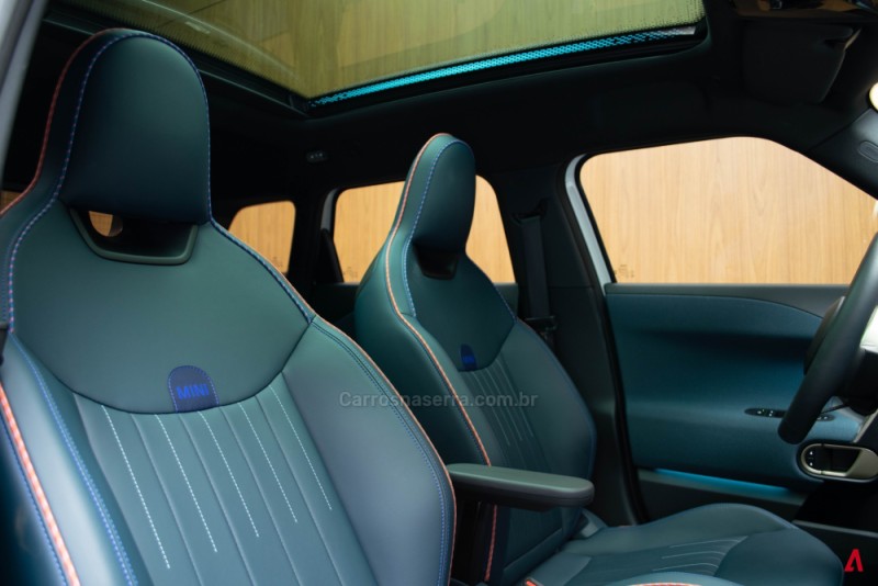 ACEMAN SE 54.2 KW ELÉTRICO 4P AUTOMÁTICO - 2025 - GARIBALDI