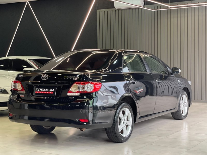 COROLLA 2.0 XEI 16V FLEX 4P AUTOMÁTICO - 2013 - DOIS IRMãOS