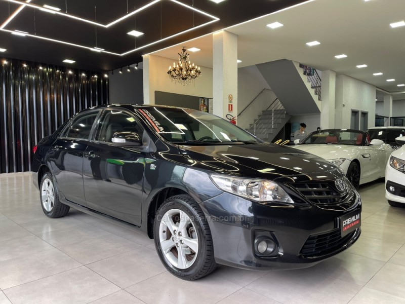 corolla 2.0 xei 16v flex 4p automatico 2013 dois irmaos
