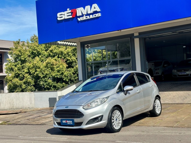 fiesta 1.6 titanium hatch 16v flex 4p automatico 2014 guapore