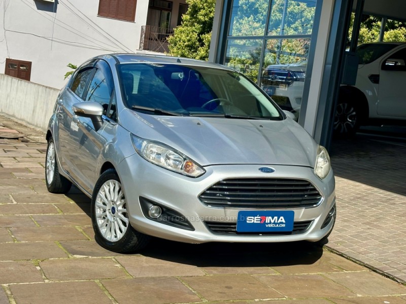 FIESTA 1.6 TITANIUM HATCH 16V FLEX 4P AUTOMÁTICO - 2014 - GUAPORé
