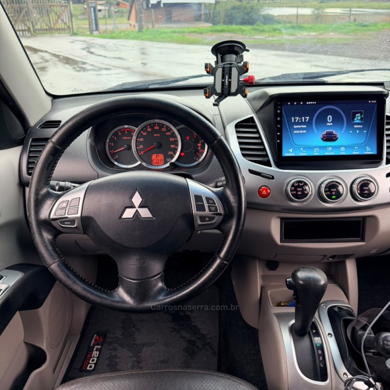 L200 TRITON 3.2 HPE 4X4 CD 16V TURBO INTERCOOLER DIESEL 4P AUTOMÁTICO - 2012 - VACARIA