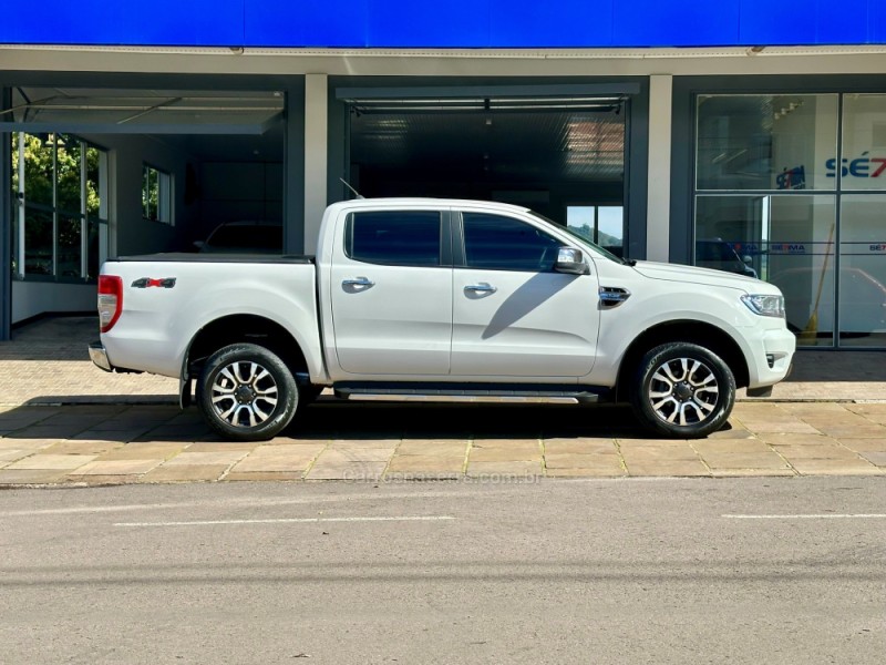 RANGER 3.2 XLT 4X4 CD 20V DIESEL 4P AUTOMÁTICO - 2021 - GUAPORé