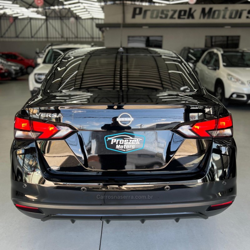 VERSA 1.6 ADVANCE 16V FLEX 4P AUTOMÁTICO - 2024 - CANOAS