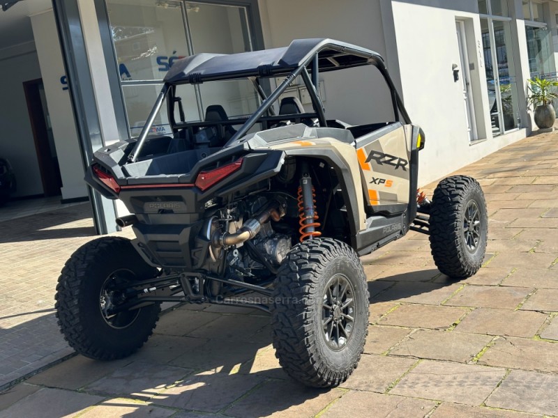 RZR  - 2026 - GUAPORé